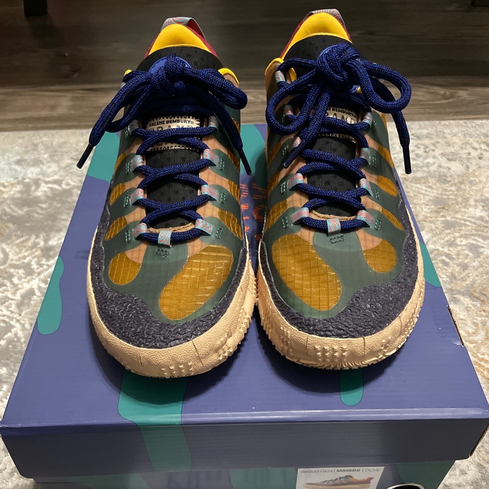 Brandblack x Salehe The Pebble